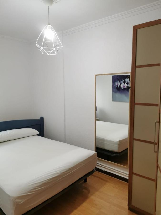 Apartamento Bajo Al Lado Del Ayuntamiento Santander Exterior foto